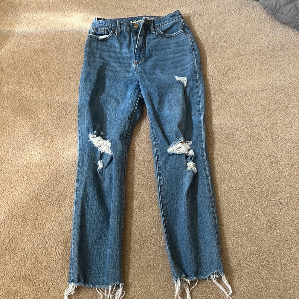 Universal Thread High Waisted Jeans